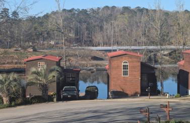 Unrivaled Expeditions on Lake Murray - Foto 5