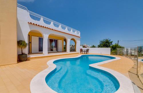 Villa Esmeralda - Photo 43