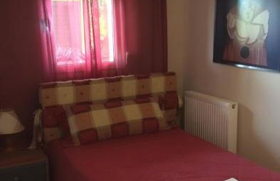 Olive Grove Family Home - Foto 9