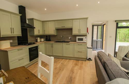 The Larches - Photo 10