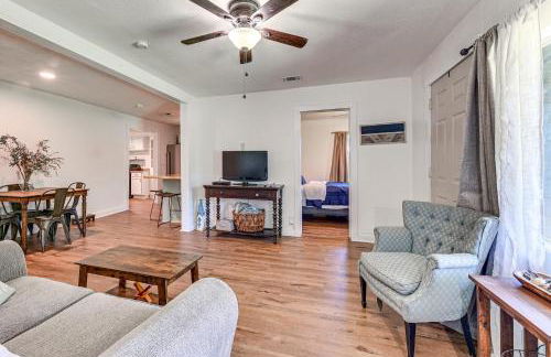 Pet-Friendly Home with 1-Acre Yard in Aubrey - Foto 6