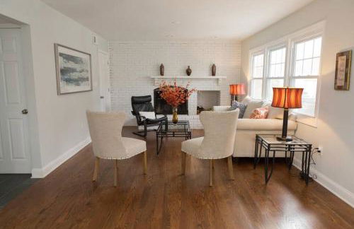 Spacious Modern Home in West Freehold - Foto 13