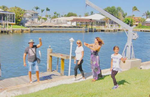 Villa Marco Island - Photo 83