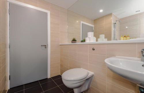 Luxury 2-Bed Apt by Royal Albert Dock & M&S Arena - Foto 26