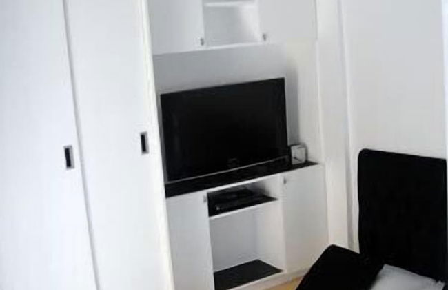 JLT Condo Units - Photo 5