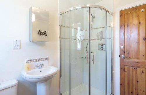 1 Springwater View - Photo 13