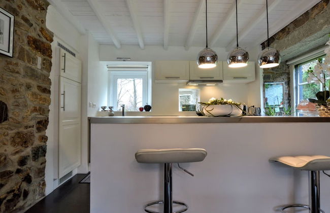 Stylish Stay With Pool, Jalhay - Foto 8