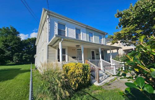 Two Story Queen Primary - Foto 3