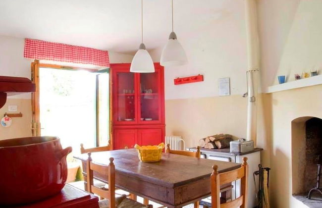 Cosy Farmhouse in Bacchereto With Swimming Pool - Foto 24