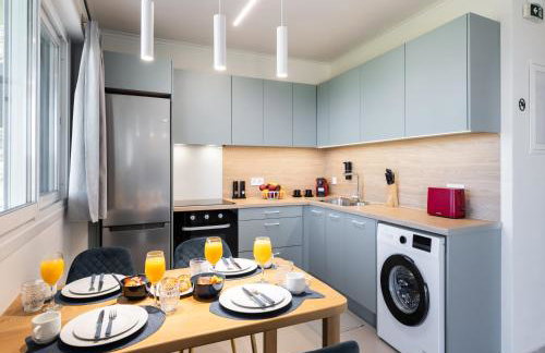 Asmira Apartments - Photo 2