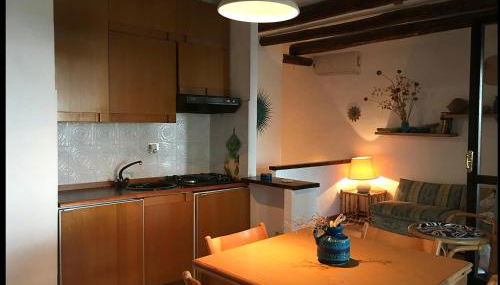 House with amazing view - Photo 3