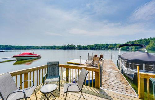 Lakefront Queensbury Home Kayaks and Boat Dock - Foto 39