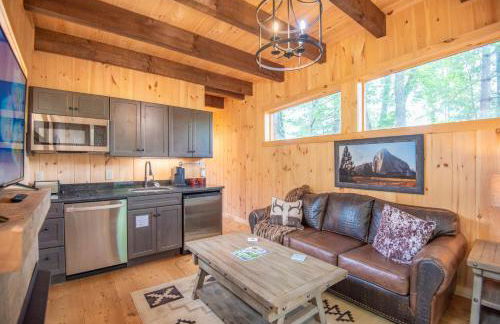 1 Mile to Downtown West Jefferson Camping Cabin #7 - Foto 8