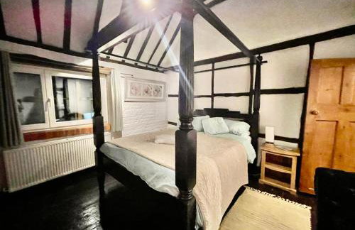 Beautiful 17th Century Cottage - Photo 6