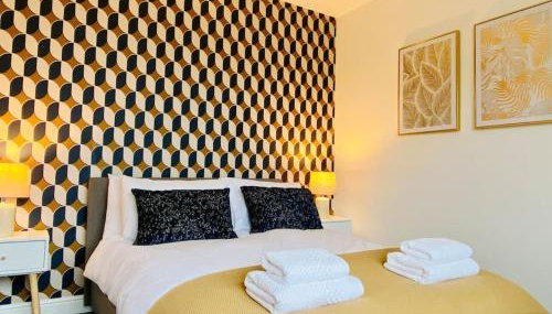 uSnooz I Charming 4-Bed Halifax Home with Garden - Foto 1