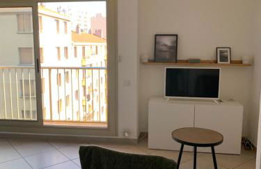 Joli Studio proche quartier Timone Climatisé - Foto 8