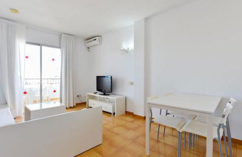 Apartamentos San Antonio Beach - Foto 38