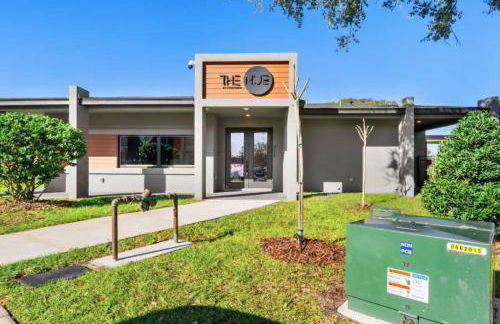 Modern 3BR3BA Home at The Hub Reserve - Foto 27