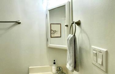 Theater and game rooms 5 bedrooms 2 king size beds TikTok and social media wall - Foto 27