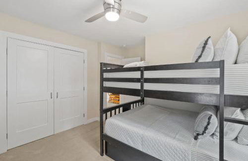 Near Asheville Hot Tub Fire Pit BBQ Sleeps 10 - Foto 41