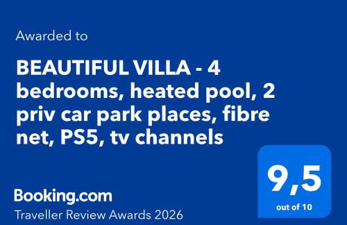 BEAUTIFUL VILLA - 4 bedrooms, heated pool, 2 priv car park places, fibre net, PS5, tv channels - Foto 2