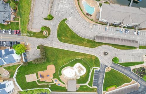 Nautical-Inspired Lakefront Unit w/ Awesome Views - Foto 69