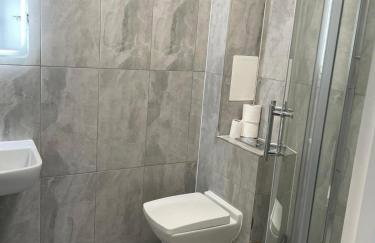 1 Bedroom Apartment By Brookland Stays Serviced Accommodation Short Lets Essex With Free WIFI - Foto 15