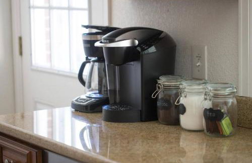 Family Retreat! By Denver + Hot Tub, Sleeps 10! - Foto 12