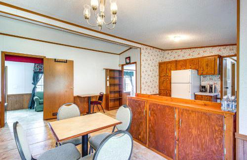 Valley View Lodge Rural Home in Bridgeport! - Foto 7