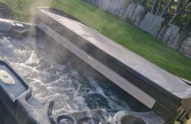 3 Bed Detached House & Hot Tub - Foto 1