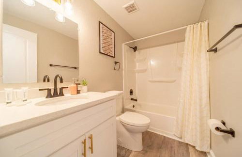 OV Mosaic - Cove Suite - Photo 5