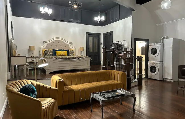 The Mercantile on the Katy Trail - Photo 1