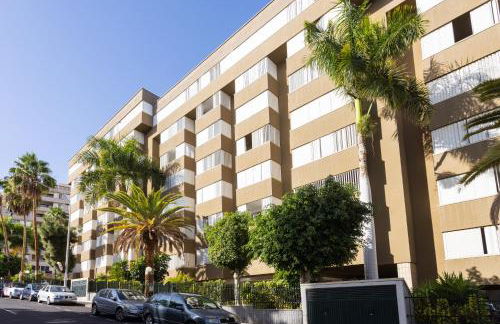 Home2Book Cozy Urban Retreat with Balcony - Foto 24