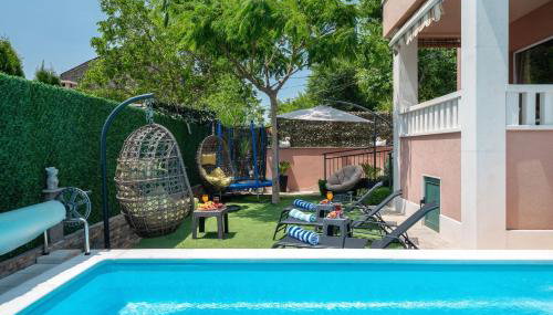 Villa Viktoria with private swimming pool - Foto 2