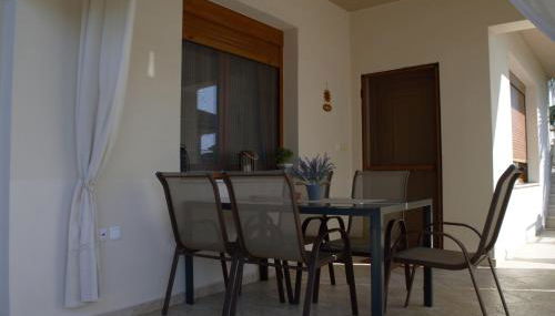 Family resort in Nea Vrasna - Foto 4