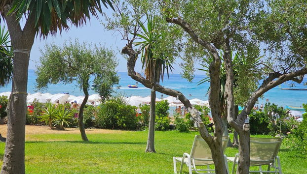 Corfu Glyfada Menigos Resort 5-8 - Foto 2, Profilbild