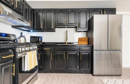 2BR Stay for Crews & Families - Foto 18