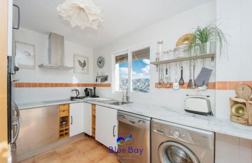 Al Alba Townhouse with Community Pool and Padel - Foto 21