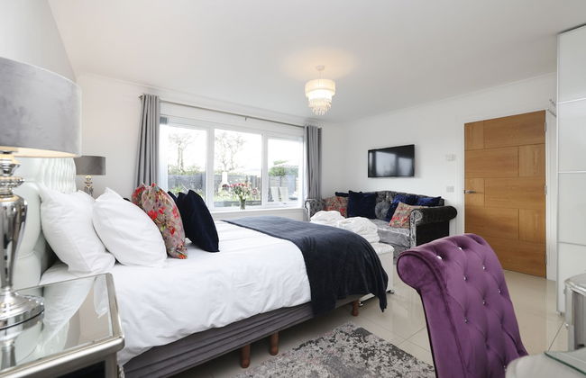 JOIVY Luxurious & Spacious 3Br House With A Hot Tub - Foto 8