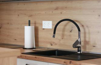 Apartment Queen, self check-in, free private garage parking - Foto 28