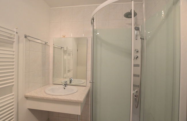 Holiday Home in Robertville Near Lake & Sauna - Photo 23