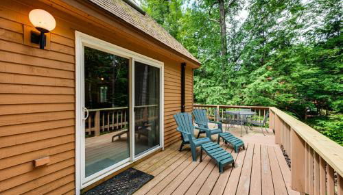 Bartlett Vacation Rental with Wraparound Deck! - Photo 2