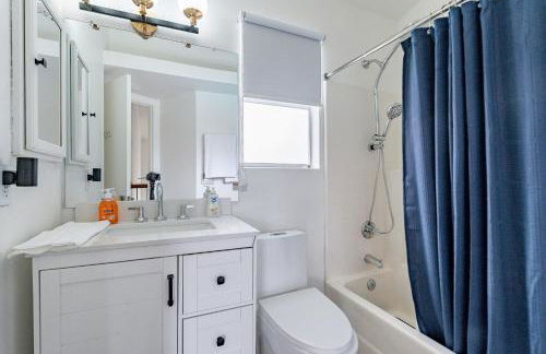 Family Fun 4-bedroom house House with Free Heated Pool & Hot Tub & Game Room & Mini Golf in Chandler - Foto 15