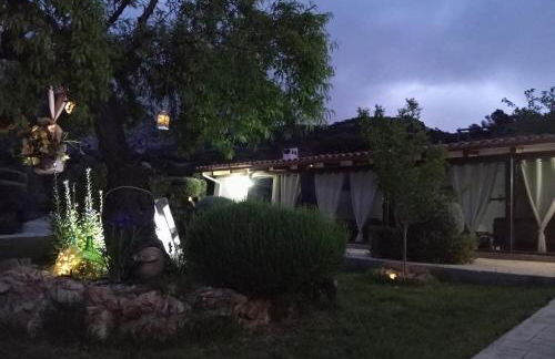 ENTRESIERRAS Apartamentos rurales con chimenea, barbacoa y espacio para eventos - Foto 57