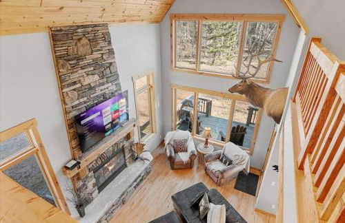 Luxury Lodge on 40 Private Acres • HUMM Sauna • Party Barn • - Foto 20