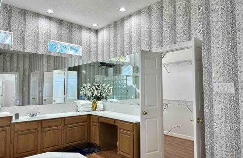 Custom luxury house in Katy near I10 and 99 - Photo 13