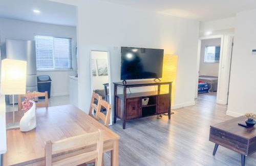 2BR APT with Brand new super quite AC, Washer, Dryer, Free EV Station, Free Parking in Cupertino - Foto 12