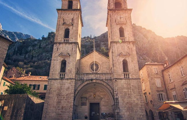 Excursión privada por la bahía de Boka: Perast, Nuestra Señora de las Rocas y Kotor - Foto 3