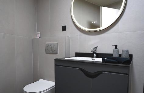 Beyond The Castle - Foto 20