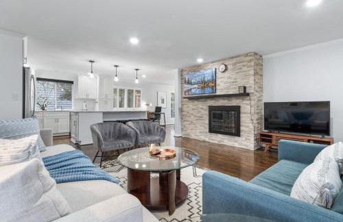 Charming Home in Bellevue Near Downtown n Microsoft - Photo 22